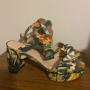 Stuart weitzman carmina platform sandal